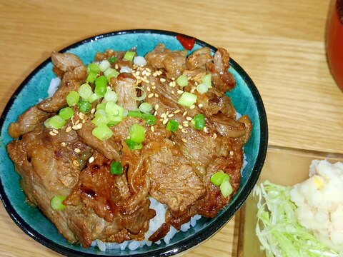 カルビ丼